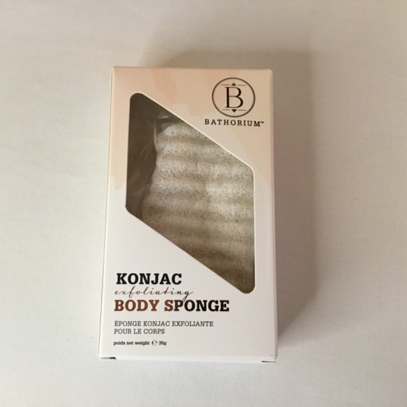 Bathorium Konjac Walnut Shell Exfoliating Body Sponge - Picture 3 of 4